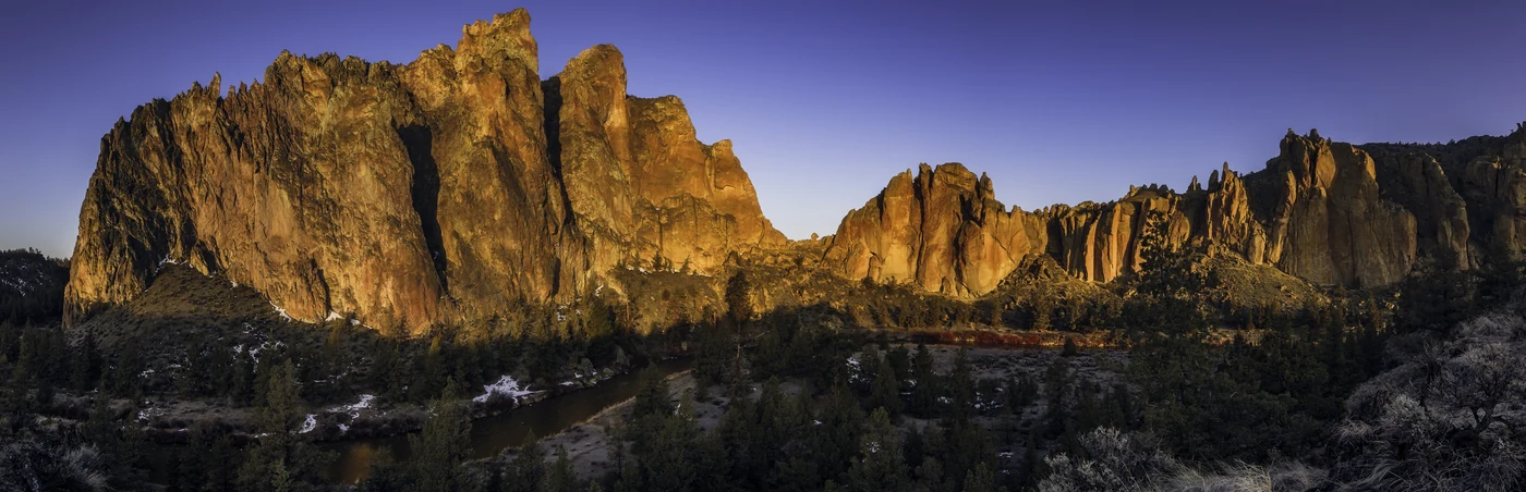 Smith Rock panorama at sunset