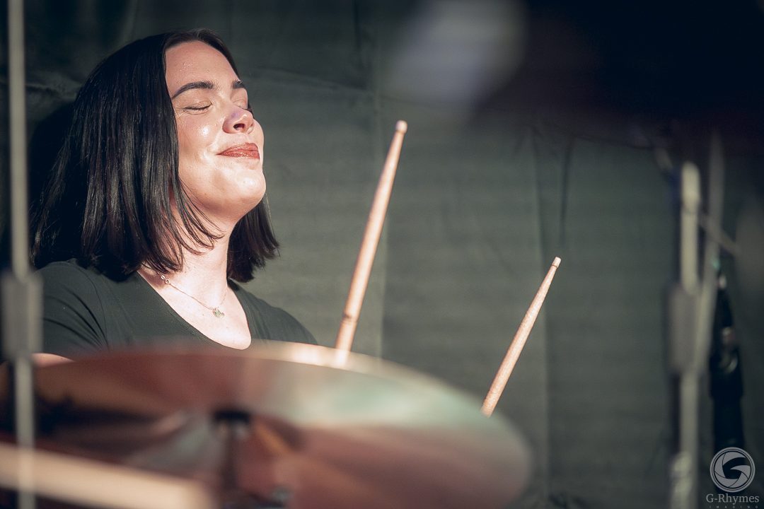Live music — Linda Quon's Hello Trouble